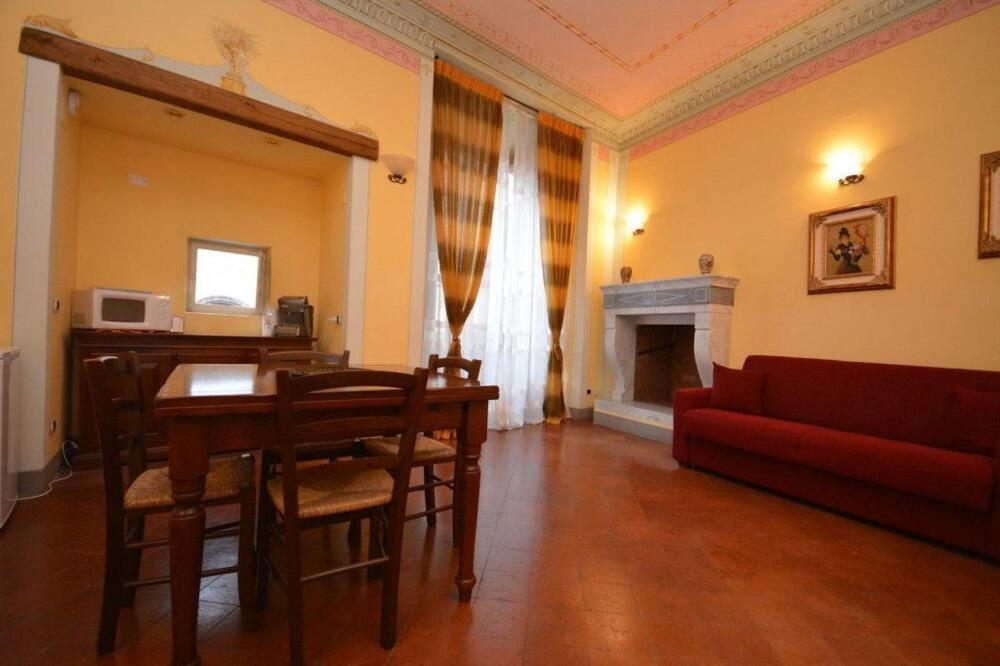 Antica Residenza Del Gallo Lucca Bagian luar foto