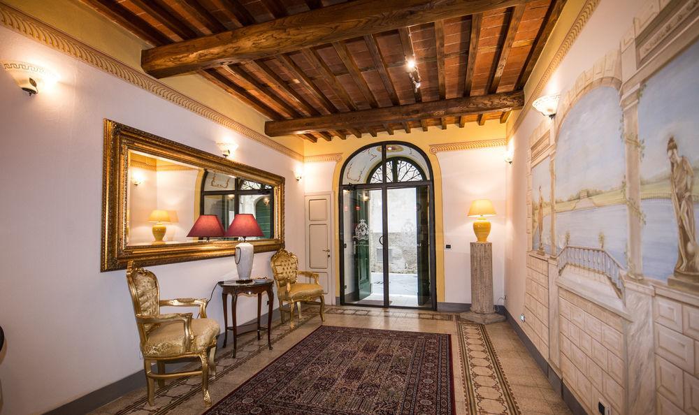 Antica Residenza Del Gallo Lucca Bagian luar foto